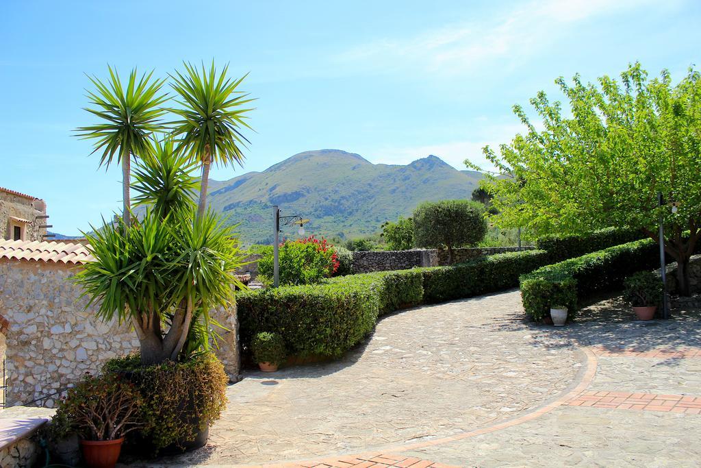 Casale Maddalena Villa Carini Buitenkant foto